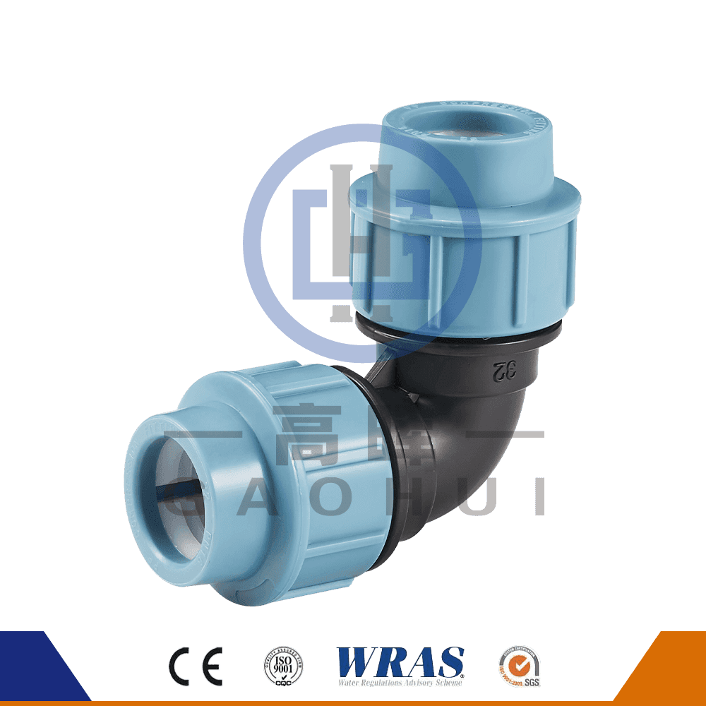 Phiên bản tiếng Ý PP bằng khuỷu tay bằng P-031 bằng